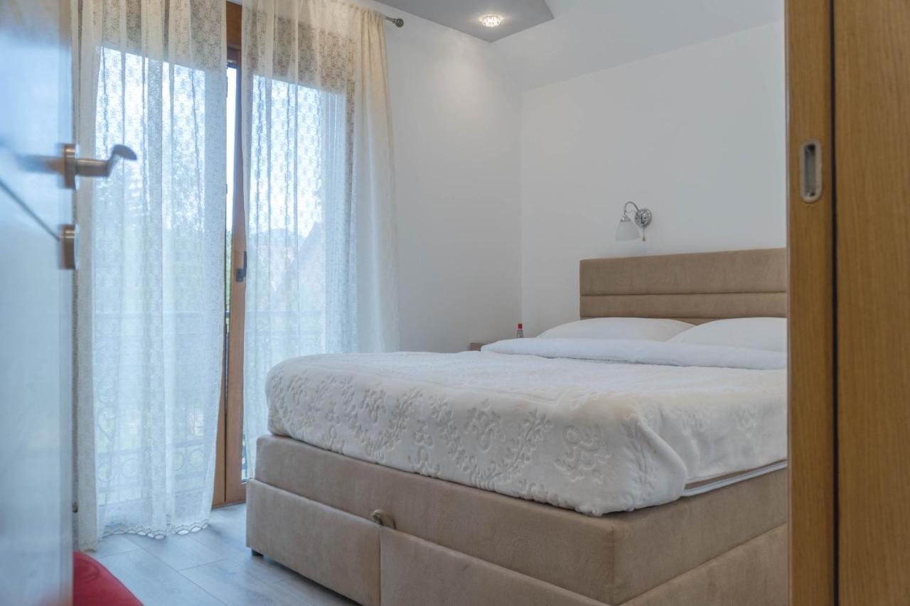 Villa Lara 자블야크 외부 사진